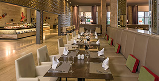 Restaurant Yucatán Buffet - Platinum Yucatan Suites - All Suites & Spa Resort - Adults Only Restaurant Yucatán Buffet - Platinum Yucatan Suites - All Suites & Spa Resort - Adults Only