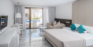 Junior Suite Deluxe Swimout - Platinum Yucatan Suites - All Suites & Spa Resort - Adults Only Junior Suite Deluxe Swimout - Platinum Yucatan Suites - All Suites & Spa Resort - Adults Only